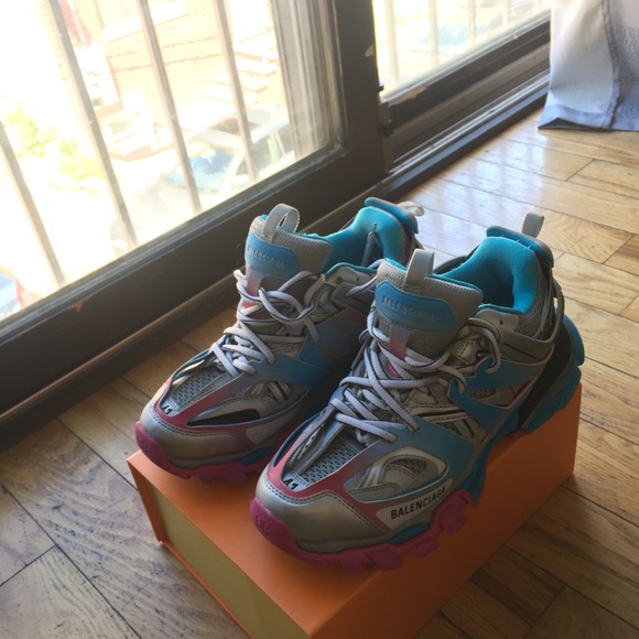 Pink Gray and Blue Balanciagas - Picture 5 of 7